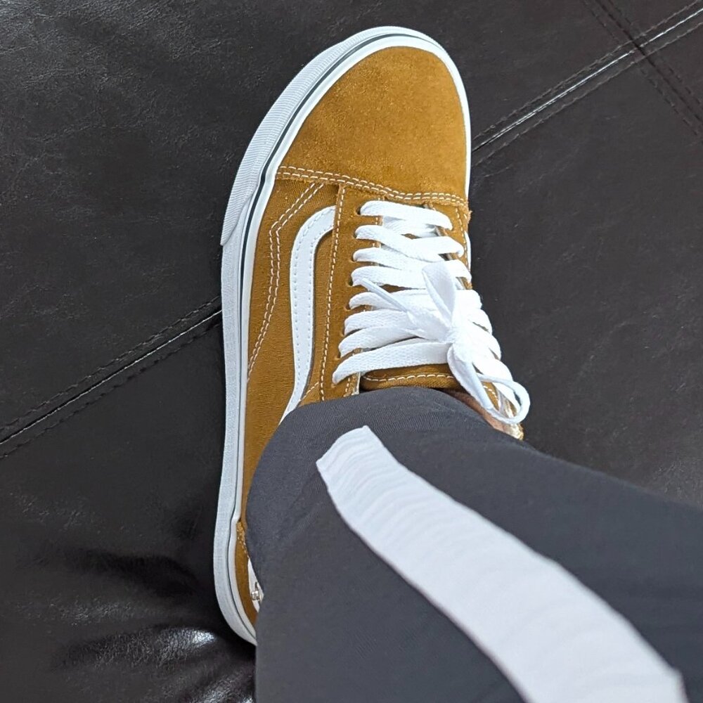 Suede Vans - Picture 8 of 12